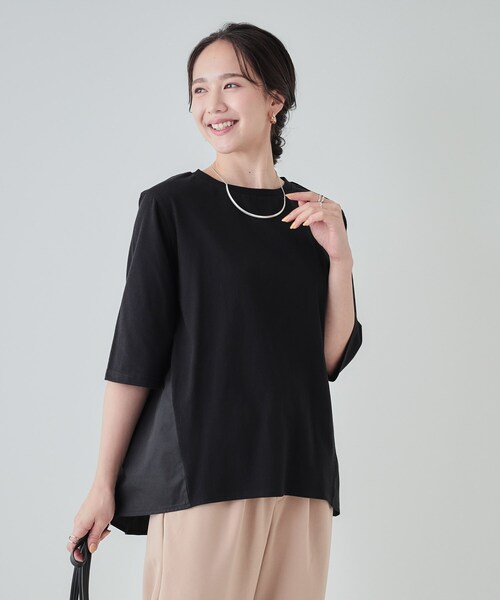 SHOO・LA・RUE（シューラルー）の「【洗える/5分袖】バックギャザー 異素材切替トップス（Tシャツ/カットソー・レディース・ブラック/ブルーグリーン/ベージュ・04/03/02/01）」の4枚目の写真