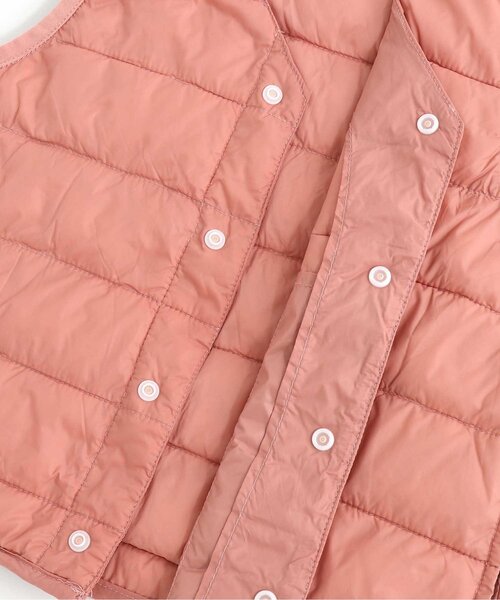 BREEZE(ブリーズ)の「【WEB限定】ライトダウンベスト(ダウンベスト・キッズ・ブラウン/ピンク/ネイビー/イエロー/ブラック/アイボリー・80/90/100/110/120/130/140)」の8枚目の写真