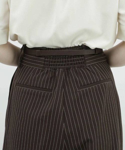 F i.n.t（フィント）の「【セットアップ対応/2サイズ展開】ビットベルト付きレジメストライプパンツ/F&A/fint（その他パンツ・レディース・グレー×ホワイト/ブラウン・2/1）」の11枚目の写真