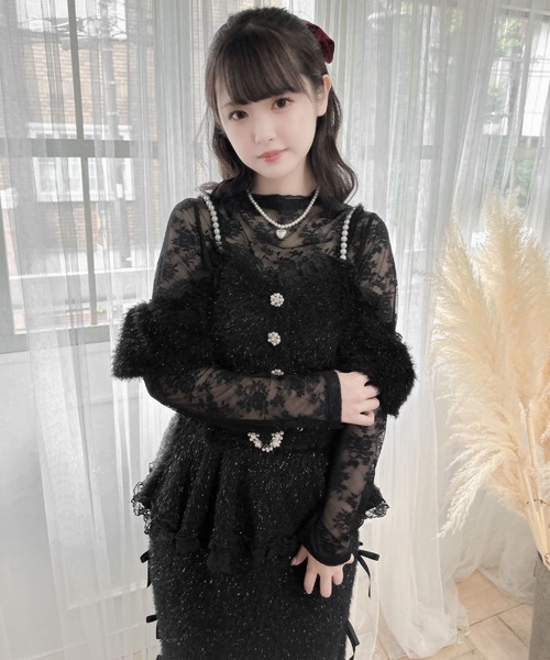 couture BY ROJITA（クチュールバイロジータ）の「ラメフェザービスチェ×レースTOPS SET（Tシャツ/カットソー・レディース・ホワイト/ブラック/グレー・FREE）」の4枚目の写真