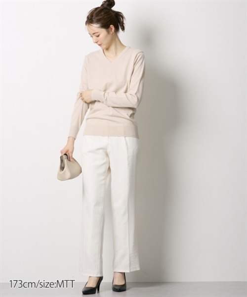 slattgir（スラットジール）の「高身長　毛玉ができにくい洗えるＶネックセーター　（トールサイズ）（ニット/セーター・レディース・ブラック/ライトベージュ/ブルー/ダークオレンジ/ダークグリーン・M/L/LL/3L）」の9枚目の写真