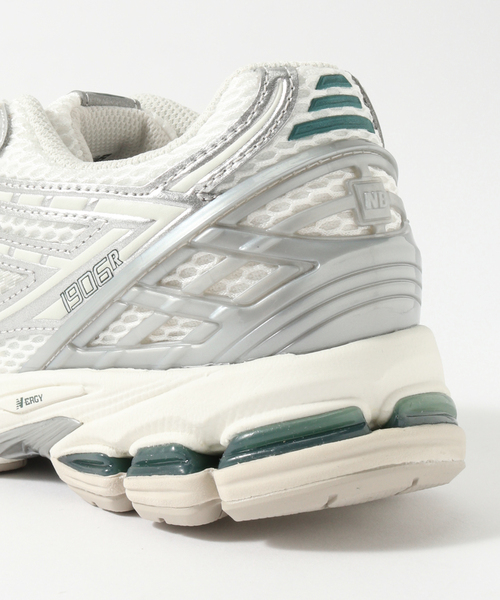 セール】New Balance(ニューバランス) M1906REE（スニーカー）｜New
