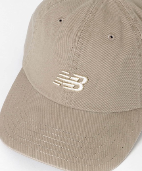 NEW BALANCE(ニューバランス)の「NEW BALANCE カーブドブリムNBキャップ(キャップ・レディース・ホワイト/ピンク/ベージュ・FREE)」の5枚目の写真