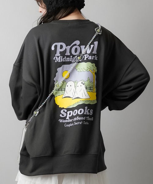 SPINNS（スピンズ）の「オバケカップルデザインビッグスウェット（スウェット・レディース・スミクロ/杢グレー/キナリ/オレンジ/バーガンディー・ONESIZE）」の3枚目の写真