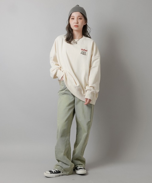 SPINNS（スピンズ）の「オバケカップルデザインビッグスウェット（スウェット・レディース・スミクロ/杢グレー/キナリ/オレンジ/バーガンディー・ONESIZE）」の10枚目の写真