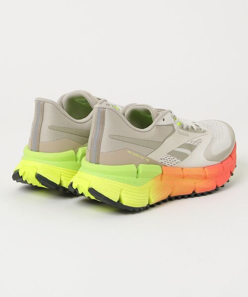 Reebok(リーボック)の「フロートジグ アドベンチャー 1 / FLOATZIG ADVENTURE 1(スニーカー・メンズ・ベージュ/ブラック/ブラック×グレー/グリーン・25.5cm/26.0cm/26.5cm/27.0cm/27.5cm/28.0cm/28.5cm/29.0cm/25.0cm)」の19枚目の写真