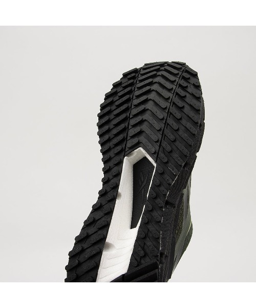 Reebok(リーボック)の「フロートジグ アドベンチャー 1 / FLOATZIG ADVENTURE 1(スニーカー・メンズ・ベージュ/ブラック/ブラック×グレー/グリーン・25.5cm/26.0cm/26.5cm/27.0cm/27.5cm/28.0cm/28.5cm/29.0cm/25.0cm)」の11枚目の写真