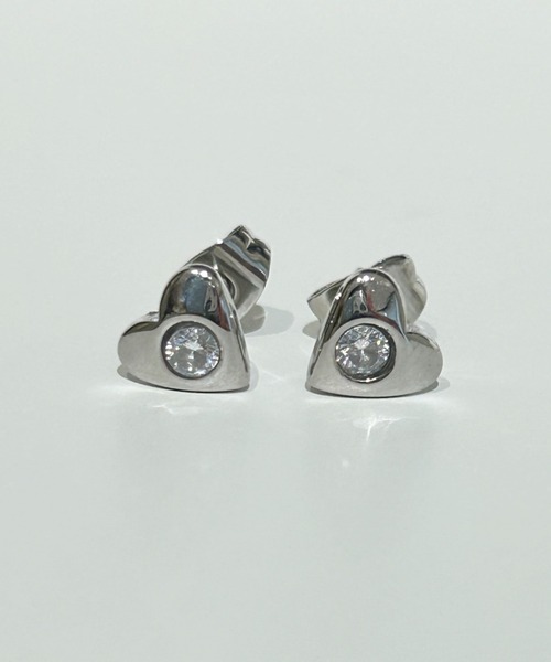 ciite' surgical stainless(シーテサージカルステンレス)の「【 金属アレルギー対応 】 ハートフルピアス サージカルステンレス (ピアス(両耳用)・レディース・シルバー/ゴールド・FREE)」の6枚目の写真