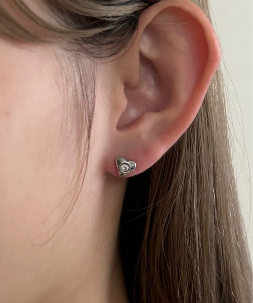 ciite' surgical stainless(シーテサージカルステンレス)の「【 金属アレルギー対応 】 ハートフルピアス サージカルステンレス (ピアス(両耳用)・レディース・シルバー/ゴールド・FREE)」の11枚目の写真