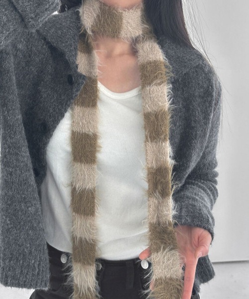 ARCHIVER(アーカイバ)の「【Bz】スキニーロングニットスカーフ/ロングタイ/細マフラー(MA)(マフラー・レディース・ブラック/ブルー/ブラウン/ホワイト・FREE)」の3枚目の写真