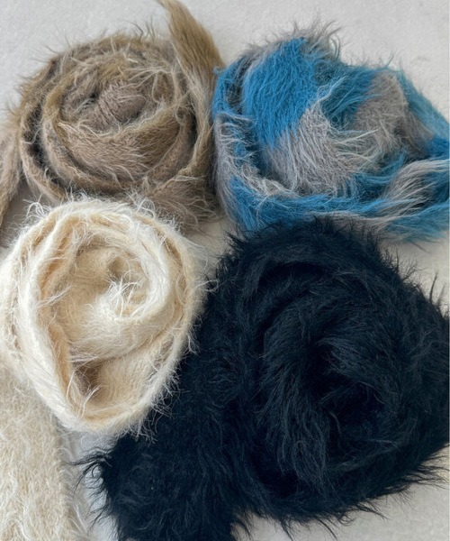 ARCHIVER(アーカイバ)の「【Bz】スキニーロングニットスカーフ/ロングタイ/細マフラー(MA)(マフラー・レディース・ブラック/ブルー/ブラウン/ホワイト・FREE)」の5枚目の写真