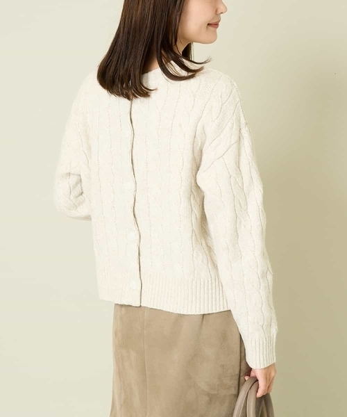 a.v.v（アーヴェヴェ）の「2WAY アラン柄ニットカーディガン（カーディガン/ボレロ・レディース・グレー/ダークインディゴブルー/ベージュ・34/36/38/42/40）」の3枚目の写真