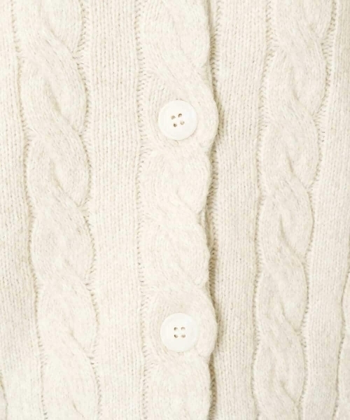 a.v.v（アーヴェヴェ）の「2WAY アラン柄ニットカーディガン（カーディガン/ボレロ・レディース・グレー/ダークインディゴブルー/ベージュ・34/36/38/42/40）」の17枚目の写真