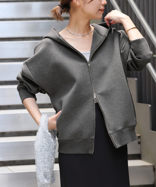 JOURNAL STANDARD relume（ジャーナルスタンダード　レリューム）の「【洗濯機洗い可能】［24AW 新色追加/WEB限定色あり］待望の再入荷！フーディーブルゾン（パーカー・レディース・チャコールグレー/スミクロ/アイボリー・FREE）」の8枚目の写真