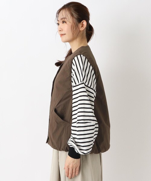 one'sterrace(ワンズテラス)の「軽量中綿 ナイロンワッシャーベスト(その他アウター・レディース・ブラック系8/ダークブラウン系8・02)」の4枚目の写真