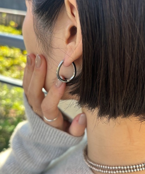 Diliraba(ディリラバ)の「【Diliraba】ステンレスフープ+ストーンピアスセット B(ピアス(両耳用)・レディース・ゴールド/シルバー・FREE)」の4枚目の写真