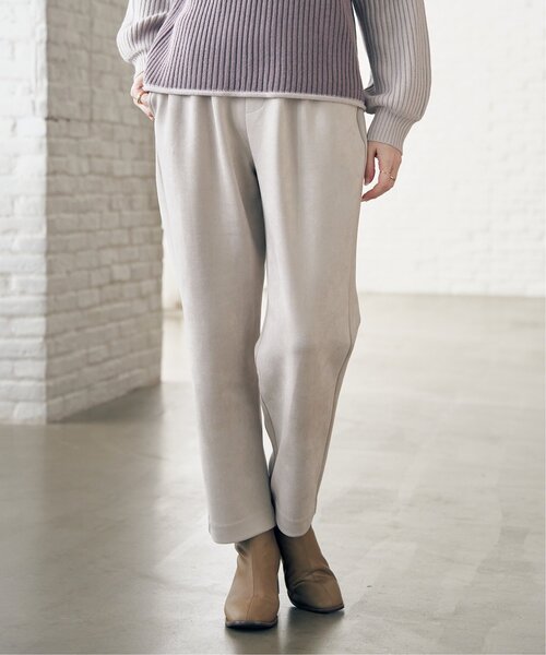 ikka(イッカ)の「GOKU楽フェイクスエードテーパードパンツ(その他パンツ・レディース・モカ/ベージュ/ブラック・L/M/S)」の15枚目の写真