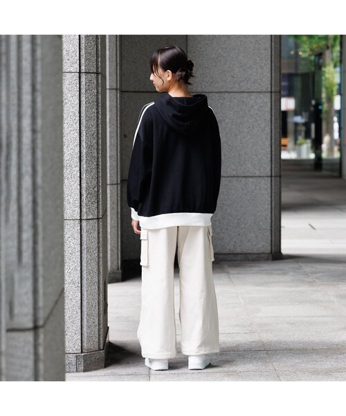 algy（アルジー）の「あったかフロントジップカーゴ（カーゴパンツ・キッズ・ブラック/アイボリー/サックスブルー・XX-SMALL/X-SMALL/SMALL/MEDIUM）」の19枚目の写真