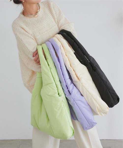 titivate(ティティベイト)の「撥水中綿トートバッグ(トートバッグ・レディース・ブラック/ライトグリーン/アイボリー/ラベンダー・FREE)」の17枚目の写真