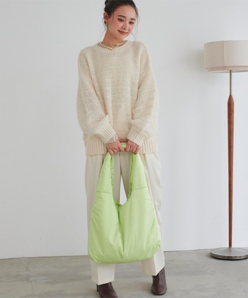 titivate(ティティベイト)の「撥水中綿トートバッグ(トートバッグ・レディース・ブラック/ライトグリーン/アイボリー/ラベンダー・FREE)」の12枚目の写真