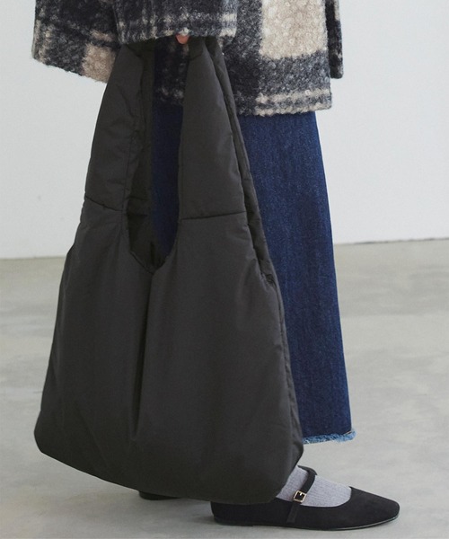 titivate(ティティベイト)の「撥水中綿トートバッグ(トートバッグ・レディース・ブラック/ライトグリーン/アイボリー/ラベンダー・FREE)」の20枚目の写真