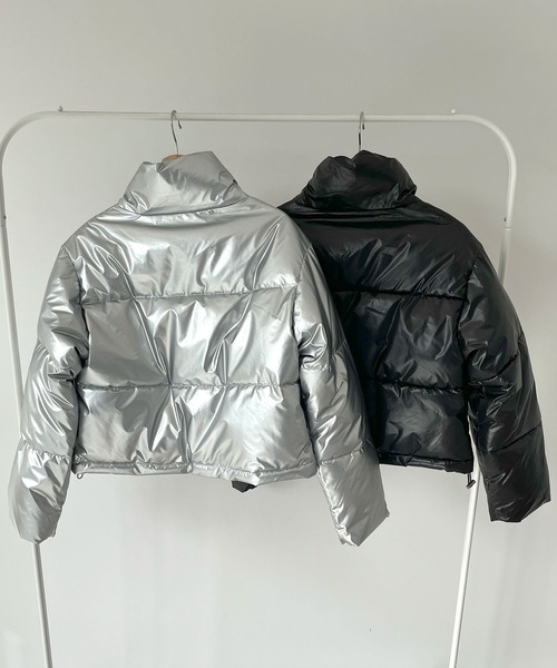 Futier land（フューティアランド）の「メタリック中綿パッファー/フェイクダウン（ブルゾン・レディース・ブラック/シルバー・MEDIUM）」の6枚目の写真