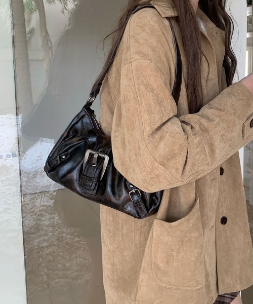 FREE STYLISTS(フリー スタイリスト)の「Y2K バックル ベルト ショルダーバッグ(ショルダーバッグ・レディース・ブラウン/ブラック/ワイン/オフホワイト/ライトブラウン・FREE)」の11枚目の写真