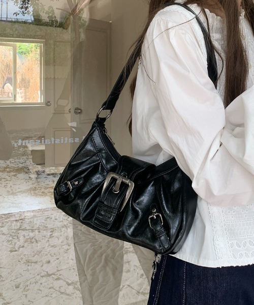 セール】Y2K バックル ベルト ショルダーバッグ（ショルダーバッグ