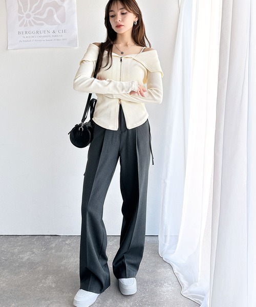 mily bilet(ミウィビレット)の「【mily bilet】トレンドの韓国風。高見えダブルジップオフショルカットソー(長袖)(Tシャツ/カットソー・レディース・ブルー/アイボリー/ブラック・MEDIUM/X-LARGE/SMALL/LARGE)」の12枚目の写真
