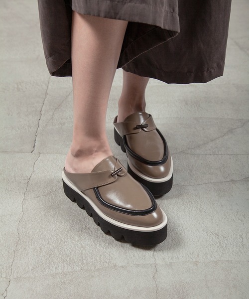 厚底 バックレスローファー ALL BLACK│Jeffrey Campbell