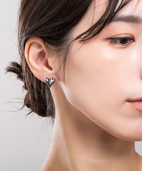 セール】メタル ハートモチーフ ピアス（ピアス（両耳用