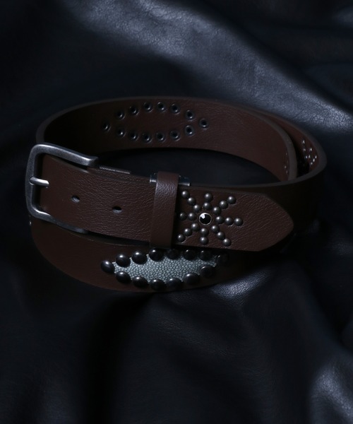 ANPAS（アンパス）の「35mm Width Western Studs Leather Belt/35mm幅 ウエスタン スタッズ レザー ベルト（ベルト・メンズ・ホワイト系その他/ブラウン系その他/ブラック系その他2/ブラック系その他/ホワイト系その他2/ブラウン系その他2・FREE）」の5枚目の写真