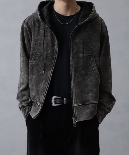 welise(ウェライズ)の「【welise/ウェライズ】ハイクオリティーコットン/ケミカルオーバーダイスウェット コンパクトショートパーカー(パーカー・メンズ・ブラック/グレー/ブルー系その他/ダークブラウン・M/L/S)」の3枚目の写真