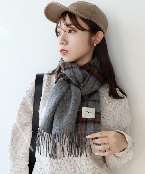 Jines(ジネス)の「ウールカシミア リバーシブルストール 30×170(ストール/ショール・レディース・グレー/ネイビー・フリー)」の12枚目の写真