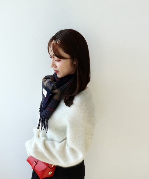 Jines(ジネス)の「ウールカシミア リバーシブルストール 30×170(ストール/ショール・レディース・グレー/ネイビー・フリー)」の7枚目の写真