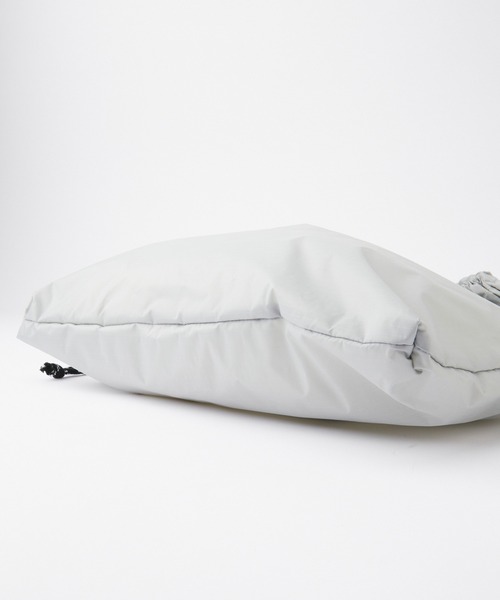 Unblend（アンブレンド）の「【Unblend】ドローコード ナイロン スリングバッグ（ショルダーバッグ・レディース・ネイビー/ブラック/グレー・FREE）」の9枚目の写真