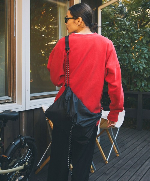 Unblend（アンブレンド）の「【Unblend】ドローコード ナイロン スリングバッグ（ショルダーバッグ・レディース・ネイビー/ブラック/グレー・FREE）」の18枚目の写真