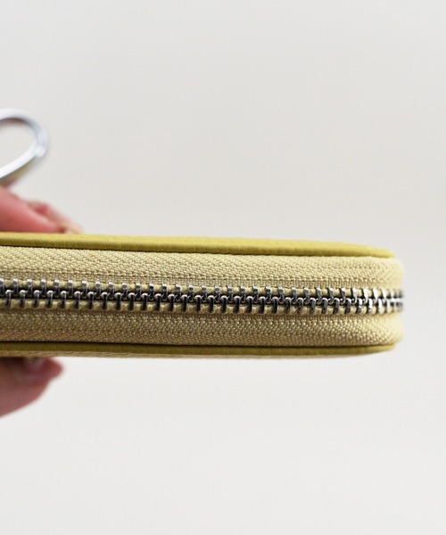 styiro（スタイロ）の「10色から選べる！牛革キーケース/フック付き（キーケース/キーアクセサリー・レディース・ブラック/ピンク系その他/グレー/クリーム/フューシャピンク/グリーン系その他/ネイビー/ライトパープル/ブラウン/ピンク・FREE）」の22枚目の写真