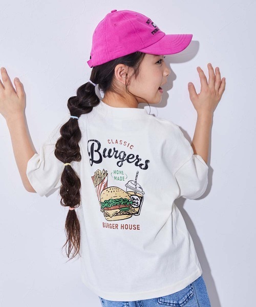 devirock(デビロック)の「綿100% デビラボ BIGシルエット プリント半袖Tシャツ(Tシャツ/カットソー・キッズ・ホワイト系1/ホワイト系2/グリーン系1/ブラック系2/ホワイト系3/グリーン系3/オレンジ系1/ピンク系1/ブルー系1/ブラック系1/グレー系1/パープル系1/グリーン系2/ブラック系3・90cm/100cm/110cm/120cm/130cm/140cm/150cm/160cm)」の3枚目の写真