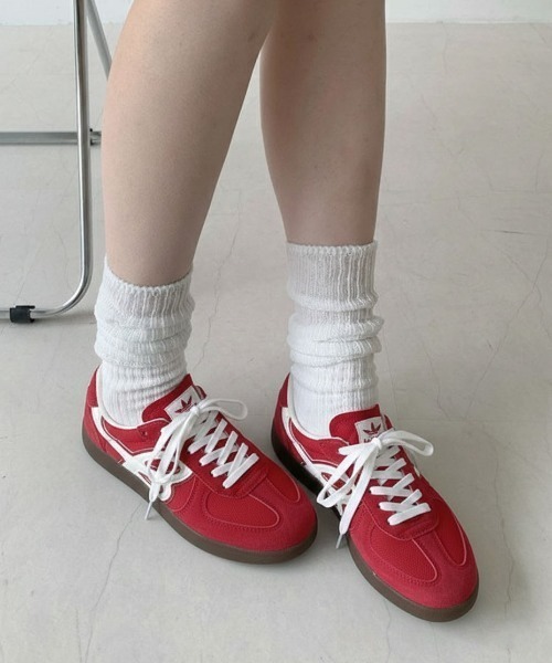 Teem Store(チームストア)の「バイカラートレーナースニーカー(スニーカー・レディース・ホワイト/ネイビー/レッド・L/M/S)」の9枚目の写真