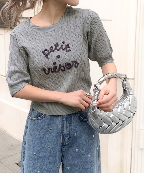 mily bilet(ミウィビレット)の「【mily bilet】上品フェミニン。コード刺繍ケーブル柄サマーニット(Tシャツ/カットソー・レディース・アイボリー/ブルー/グレー・LARGE/MEDIUM/SMALL/X-LARGE)」の10枚目の写真