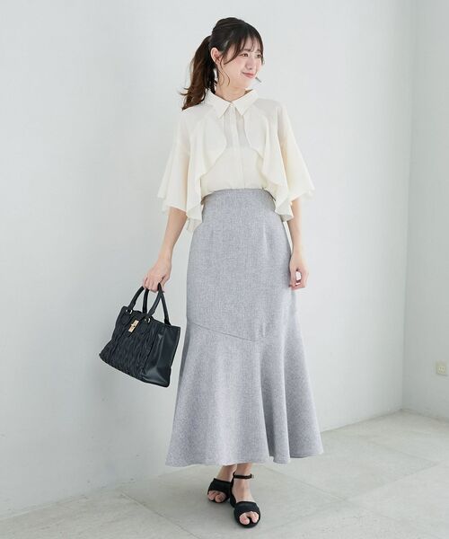 MAJESTIC LEGON(マジェスティックレゴン)の「ツイードマーメイドロングスカート(スカート・レディース・ブラック/グレー/アイボリー・SMALL/MEDIUM/X-SMALL)」の11枚目の写真