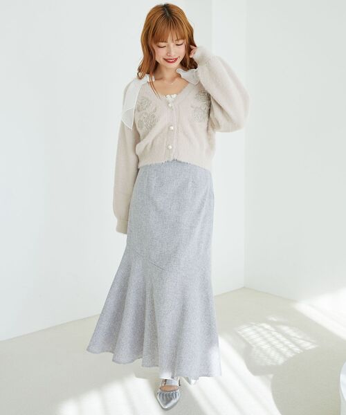 MAJESTIC LEGON(マジェスティックレゴン)の「ツイードマーメイドロングスカート(スカート・レディース・ブラック/グレー/アイボリー・SMALL/MEDIUM/X-SMALL)」の12枚目の写真