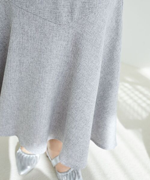 MAJESTIC LEGON(マジェスティックレゴン)の「ツイードマーメイドロングスカート(スカート・レディース・ブラック/グレー/アイボリー・SMALL/MEDIUM/X-SMALL)」の18枚目の写真