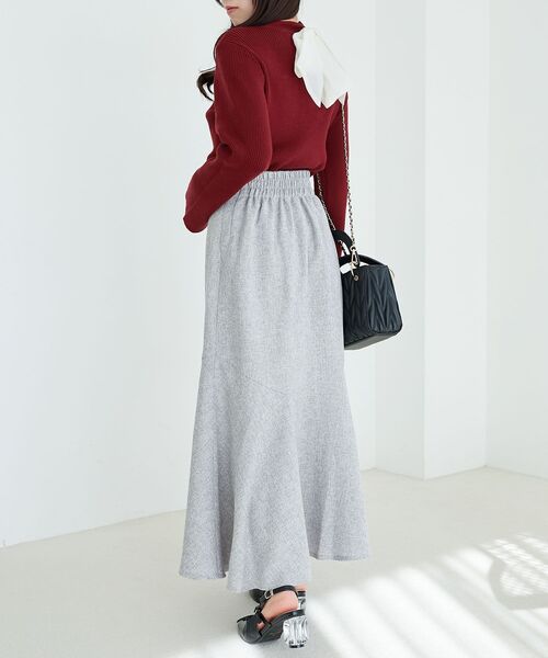 MAJESTIC LEGON(マジェスティックレゴン)の「ツイードマーメイドロングスカート(スカート・レディース・ブラック/グレー/アイボリー・SMALL/MEDIUM/X-SMALL)」の21枚目の写真
