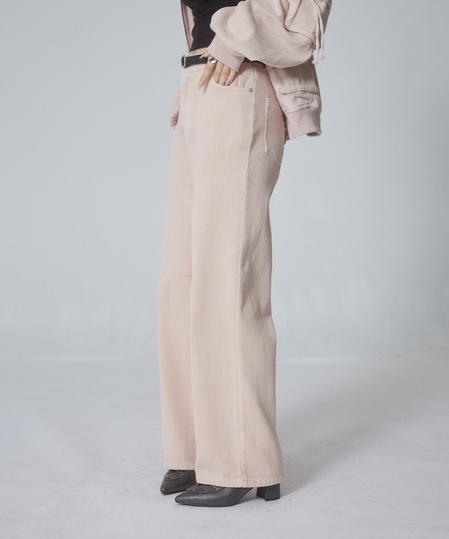 ENVYM(アンビー)の「ルーズシルエットデニムパンツ(デニムパンツ・レディース・ブラック/ブルー/ピンク・MEDIUM/SMALL)」の22枚目の写真