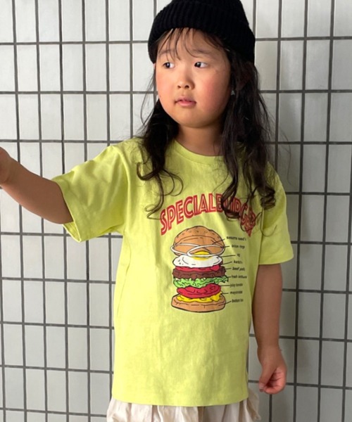 Crescent(クレッセント)の「ジャンクフードプリント半袖Tシャツ(Tシャツ/カットソー・キッズ・イエロー/ラベンダー/スミクロ/ホワイト・130/120/110/100/90/80)」の4枚目の写真