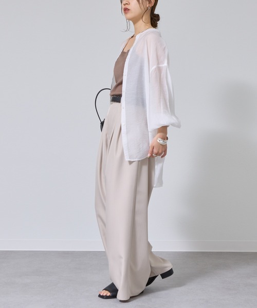 COLONY 2139（コロニートゥーワンスリーナイン）の「シアーバンドカラー長袖シャツ（シャツ/ブラウス・レディース・ブラック/サックスブルー/ホワイト/ライトグレー/ブラウン/モスグリーン・FREE）」の13枚目の写真