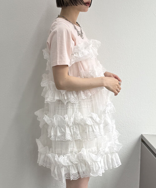 w closet（ダブルクローゼット）の「レースティアードキャミ（ワンピース・レディース・オフホワイト/ブラック・FREE）」の7枚目の写真