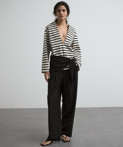 CREDONA（クレドナ）の「SWAY SCARF PANTS/スウェイスカーフパンツ（スラックス・レディース・ブラック/チャコールグレー/ブラウン・0/1）」の4枚目の写真